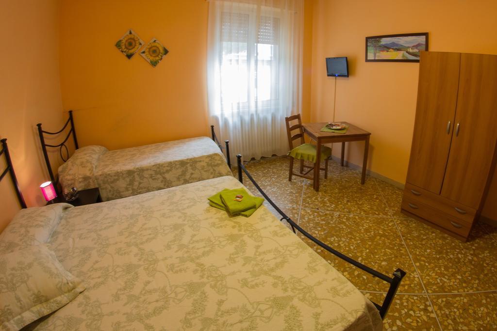 B&B Gate 52 Pisa Zimmer foto